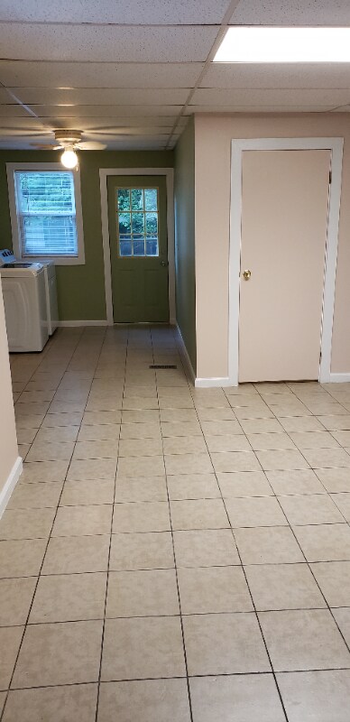 Building Photo - 172 E Flower Ave