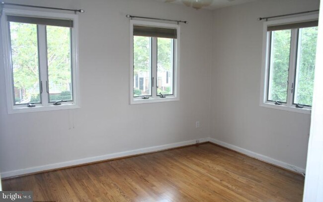 Building Photo - 1212 Wilkes St