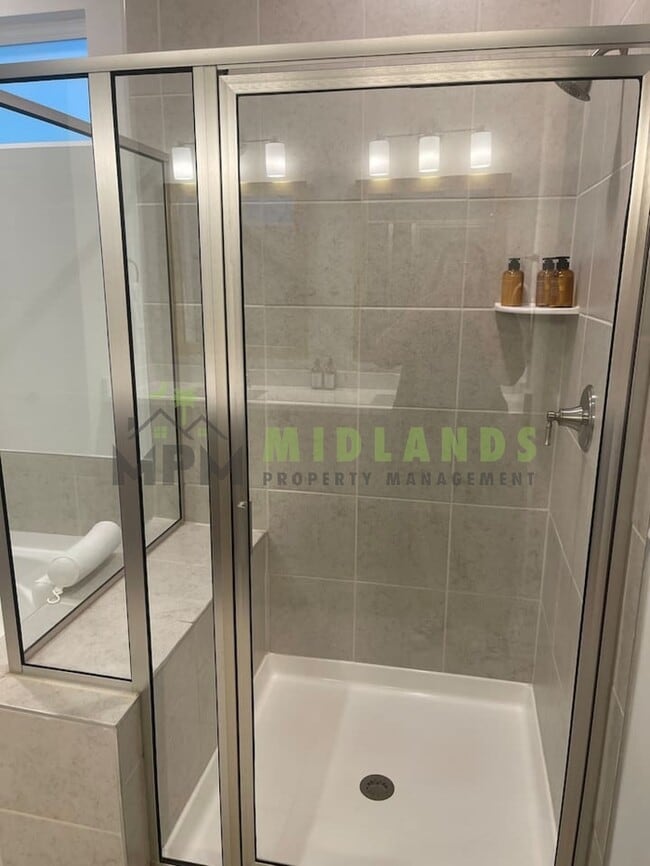 Building Photo - 1127 Eagleston Wy