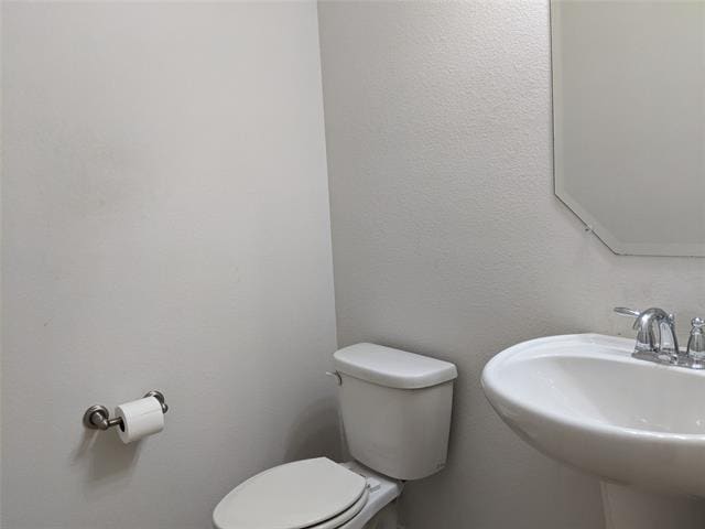 Building Photo - 209 Meadows Dr
