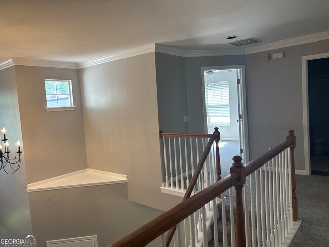 Building Photo - 7742 Parkside Dr