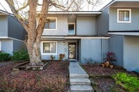 Building Photo - 710 St Matthew Cir