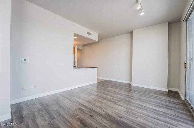 Building Photo - 200 W Sahara Ave