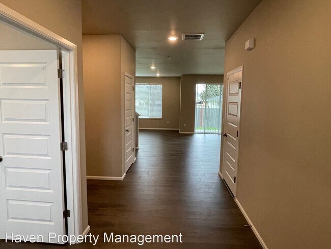 Building Photo - 4 br, 3 bath House - 1527 29th ST NW