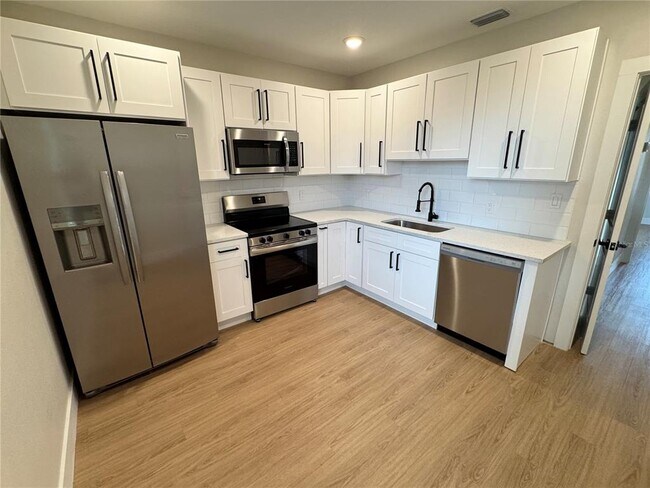 Building Photo - 1516 59th St N