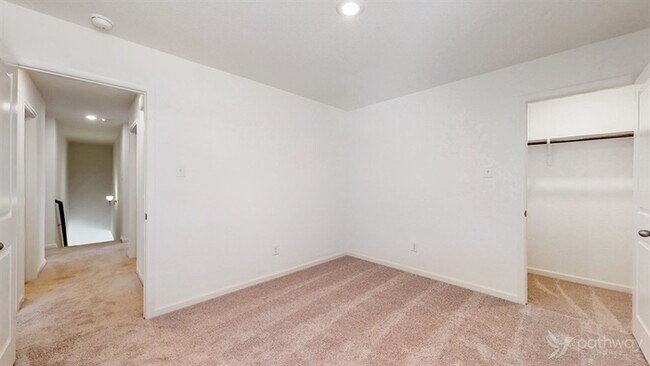 Building Photo - Move-in ready home in Fort Worth!