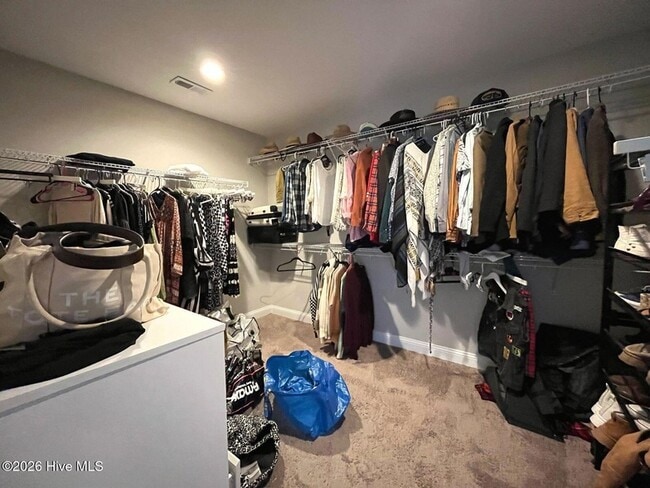 Building Photo - 203 S Pine St