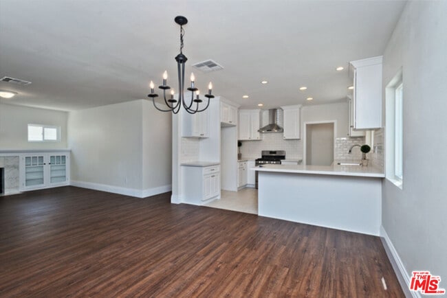 Building Photo - 1288 N Hill Ave
