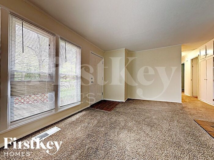 Building Photo - 344 Nassau St