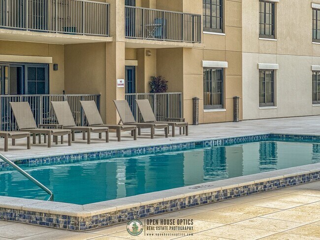 Building Photo - Welcome to San Marco Place!