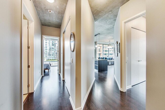 Building Photo - 600 N Fairbanks Ct