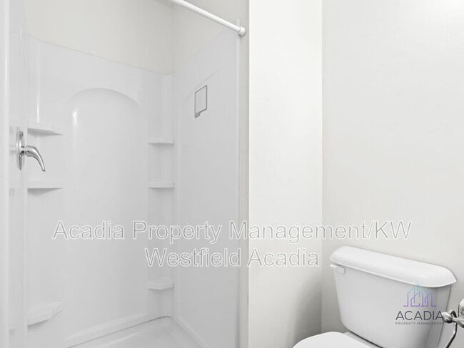 Building Photo - 658 N 130 E