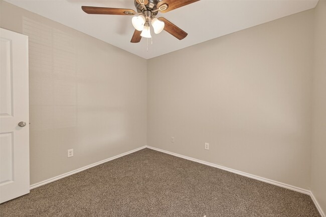 Building Photo - 2730 Morgensen Dr