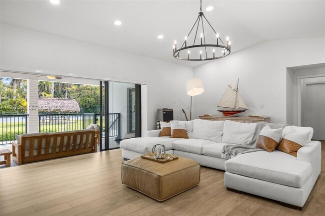 Building Photo - 14615 SW 77th Ct