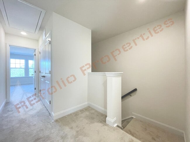 Building Photo - 6435 Granite Quarry Dr