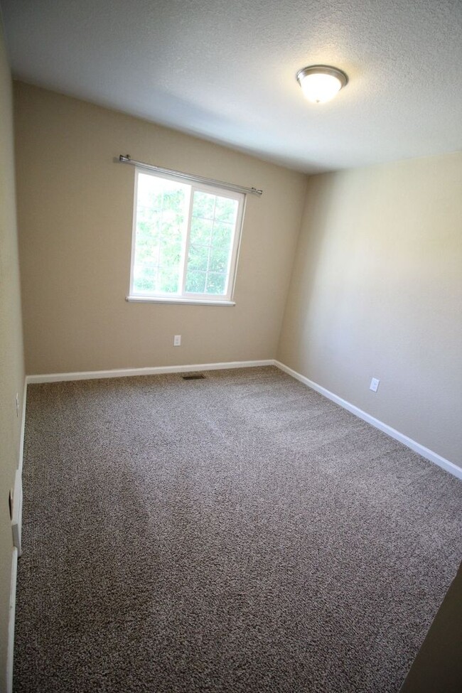 Building Photo - Incredible Home in Southeast Fort Collins