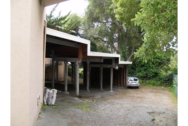 Building Photo - 22315 Rockaway Ln