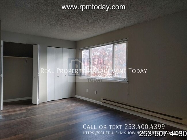 Building Photo - 6104 Glen Mary Ln SE