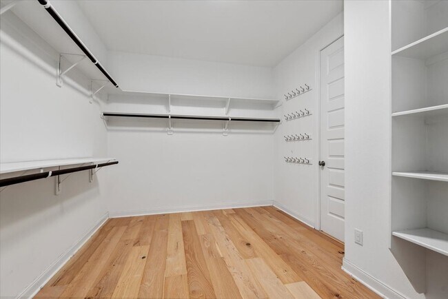 Building Photo - 4071 Northern Spruce Dr