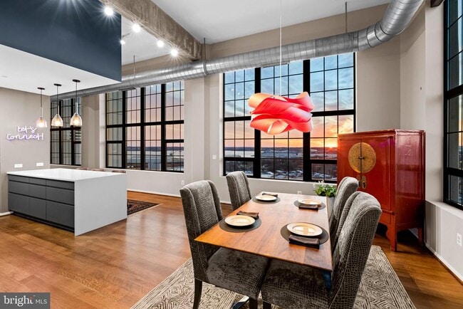 Building Photo - 1200 Steuart St