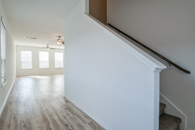 Building Photo - 18825 Amaro Hills Dr
