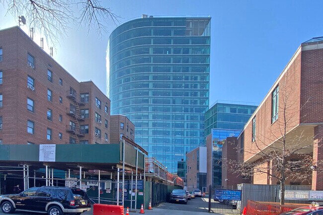 Building Photo - 142-20 Sanford Ave