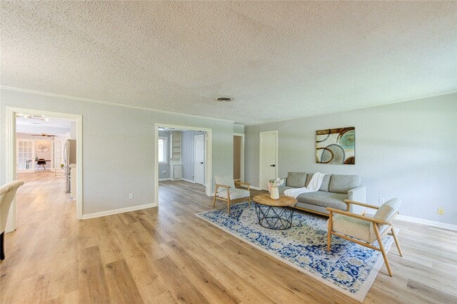 Building Photo - 3402 Gannett St