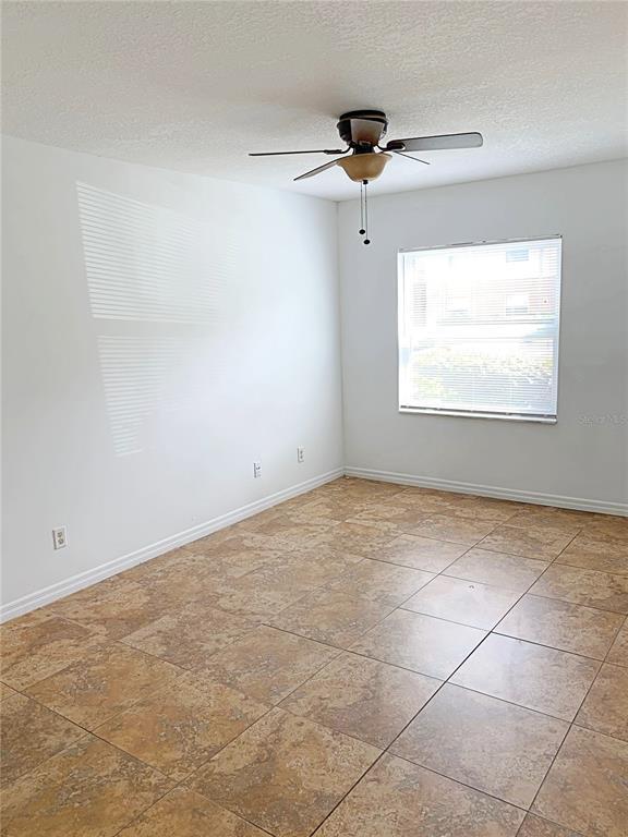 Building Photo - 9800 Turf Way