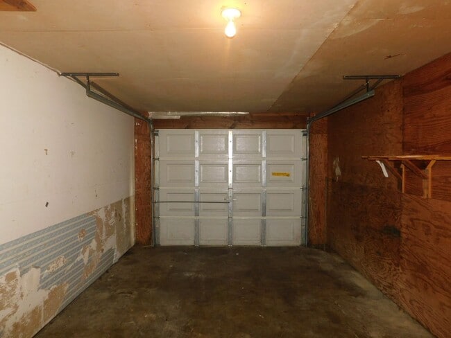 Building Photo - Havelock Home in College Park Subdivision