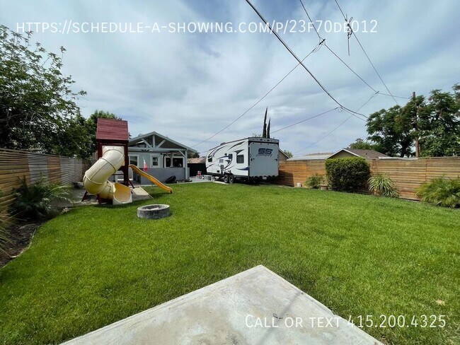 Building Photo - 4460 Forest St