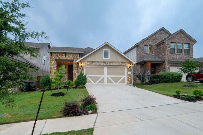 Building Photo - 2089 Egret Ave