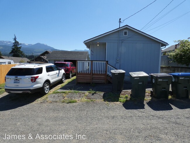 Building Photo - 1 br, 1 bath House - 929.5 W 6th