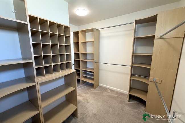 Building Photo - Spacious 3-Bedroom Home in Desirable Neighborhood in South San Francisco