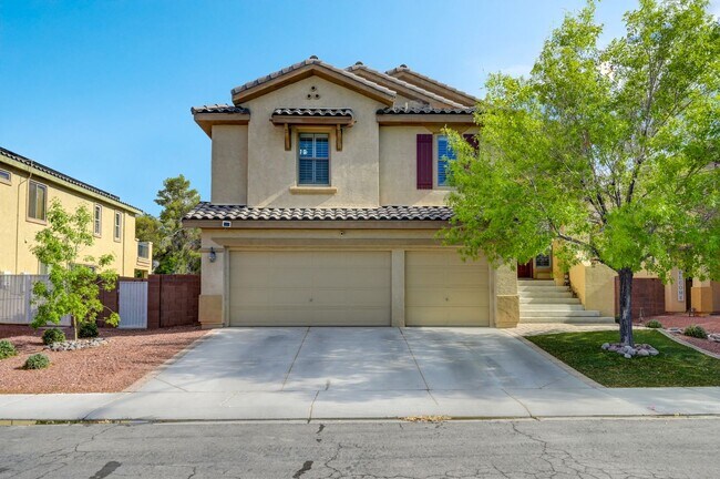 Primary Photo - 4 Bedroom With a Pool in North Las Vegas- ...
