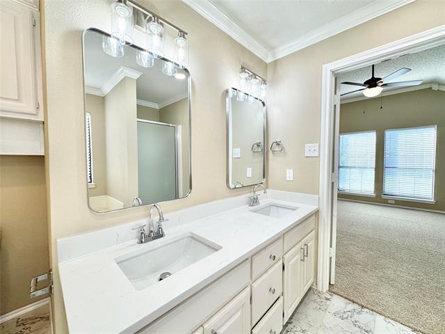 Building Photo - 204 Pear Tree Pl