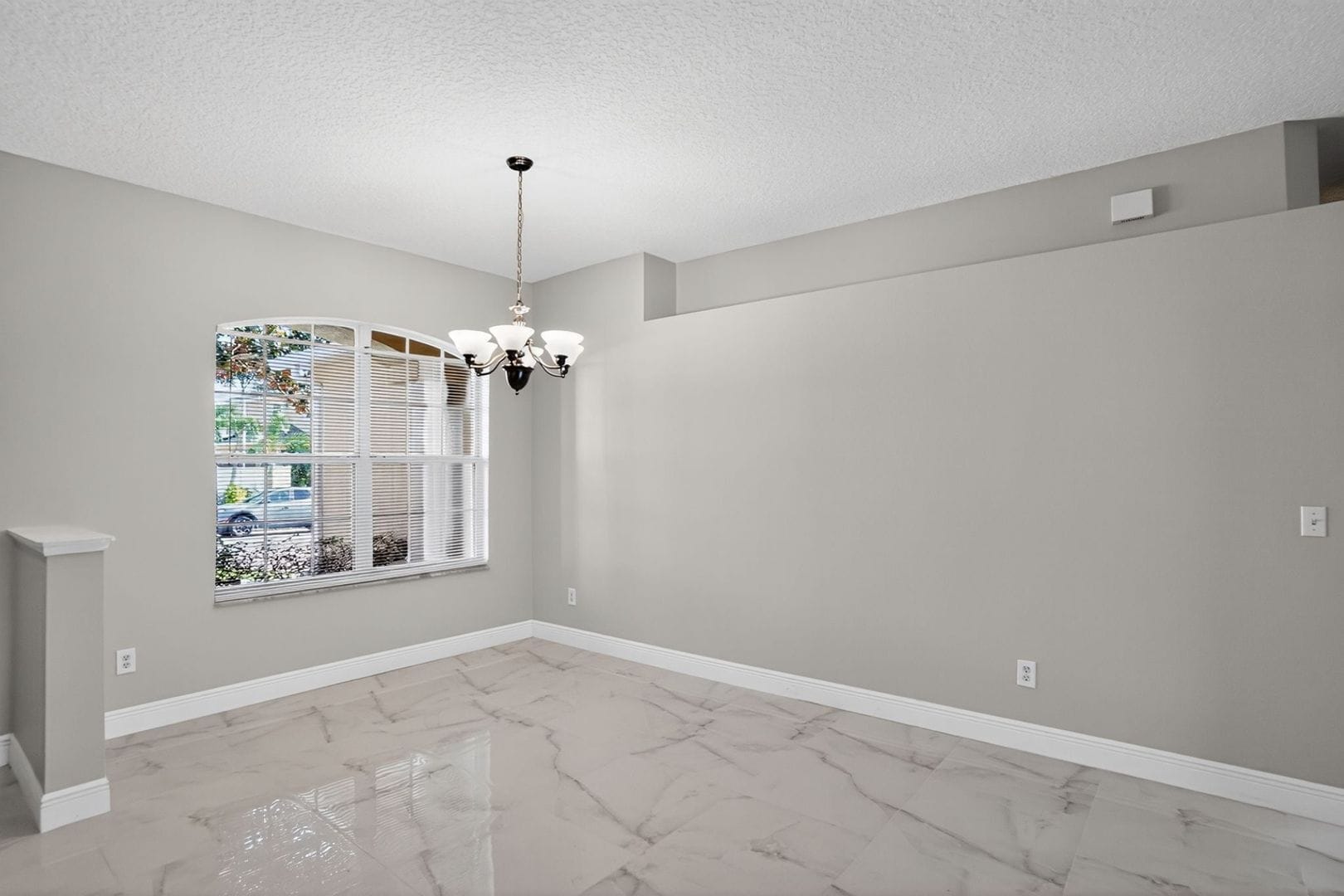 Building Photo - 10181 Marsh Pine Cir