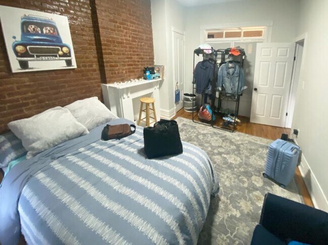 Building Photo - 4 bedroom in New York NY 10030