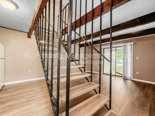 Building Photo - 4923 Myers Rd