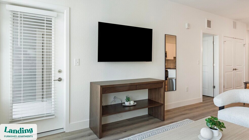 Building Photo - 10670 Jake Jabs Blvd