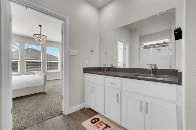 Building Photo - 1120 Gillespie Dr