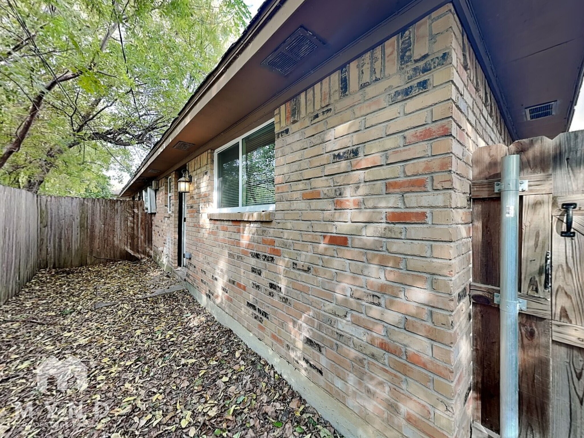 Building Photo - 6518 Oak Forest Ct