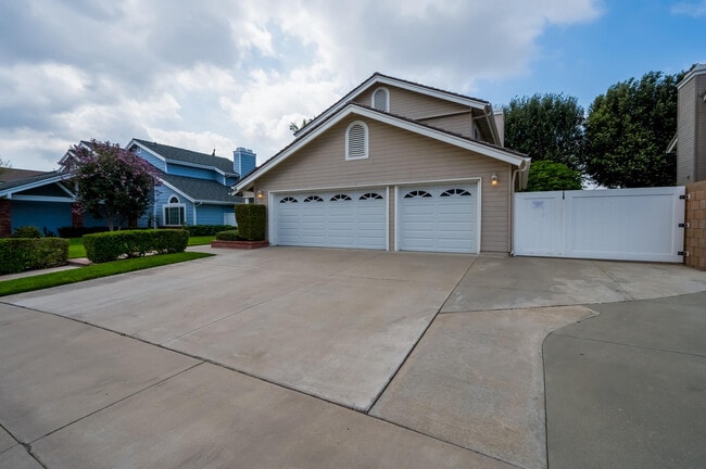 Building Photo - 945 Finnell Way