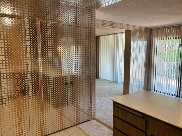 Building Photo - 2604 N Whitewater Club Dr