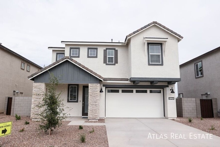 Building Photo - 6533 N 15th Dr