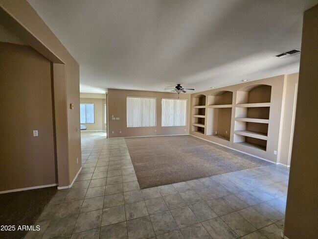 Building Photo - 42593 Abbey Rd