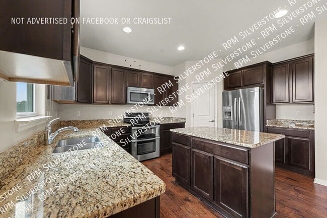 Building Photo - 1235 Ardmore-