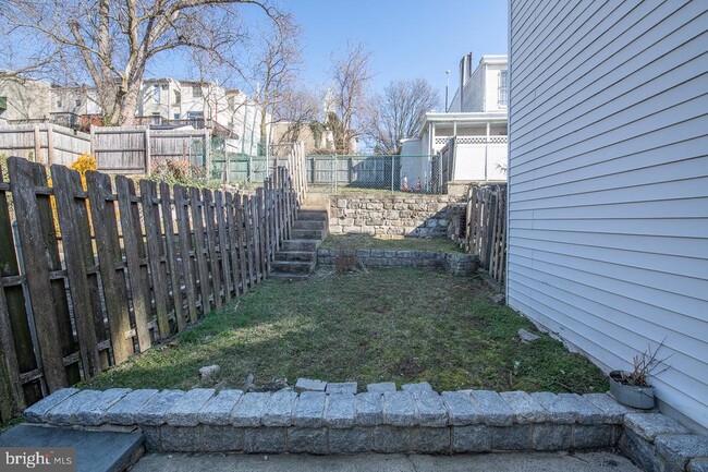 Building Photo - 4707 Smick St