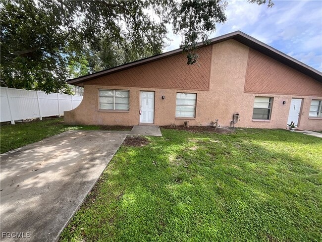 Primary Photo - 610 SE 13th Ct