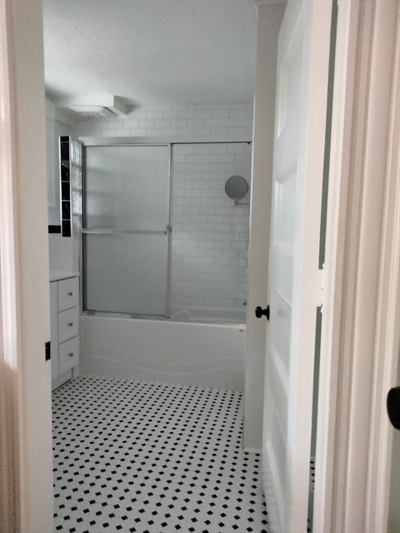 Building Photo - 764 Rock St