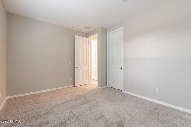 Building Photo - 11628 W Andrew Ln